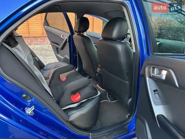 Синий Киа Черато, объемом двигателя 1.59 л и пробегом 140 тыс. км за 9200 $, фото 48 на Automoto.ua