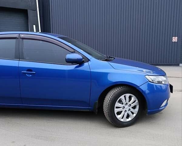 Синій Кіа Черато, об'ємом двигуна 1.59 л та пробігом 220 тис. км за 9500 $, фото 21 на Automoto.ua