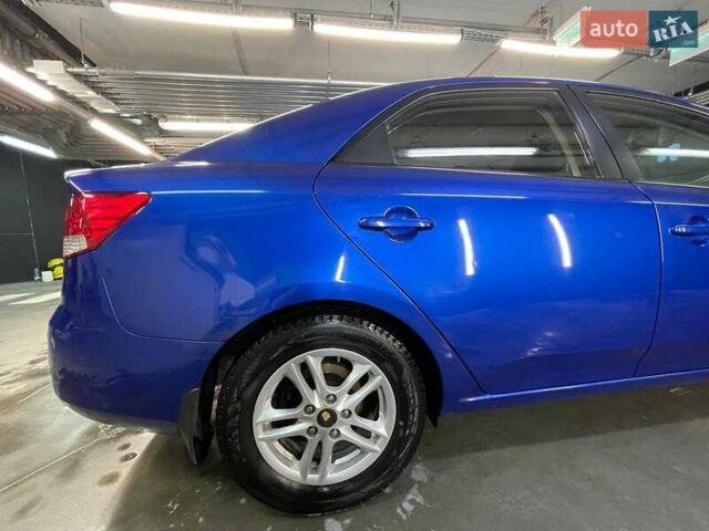 Синий Киа Черато, объемом двигателя 1.6 л и пробегом 160 тыс. км за 8300 $, фото 9 на Automoto.ua