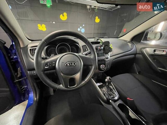 Синий Киа Черато, объемом двигателя 1.6 л и пробегом 160 тыс. км за 8300 $, фото 14 на Automoto.ua