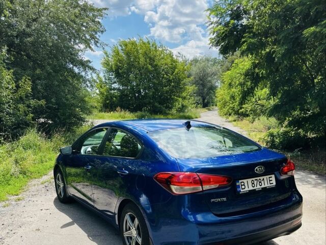 Синий Киа Черато, объемом двигателя 2 л и пробегом 198 тыс. км за 9950 $, фото 11 на Automoto.ua
