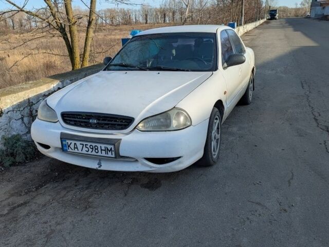 Білий Кіа Кларус, об'ємом двигуна 2 л та пробігом 257 тис. км за 1200 $, фото 7 на Automoto.ua