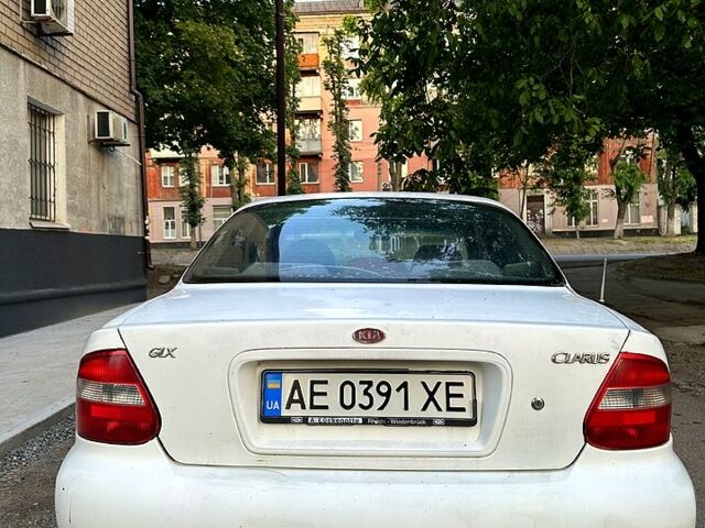 Белый Киа Кларус, объемом двигателя 2 л и пробегом 110 тыс. км за 1500 $, фото 8 на Automoto.ua