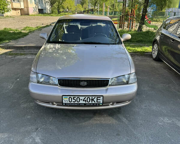 Бежевий Кіа Кларус, об'ємом двигуна 2 л та пробігом 101 тис. км за 3150 $, фото 3 на Automoto.ua