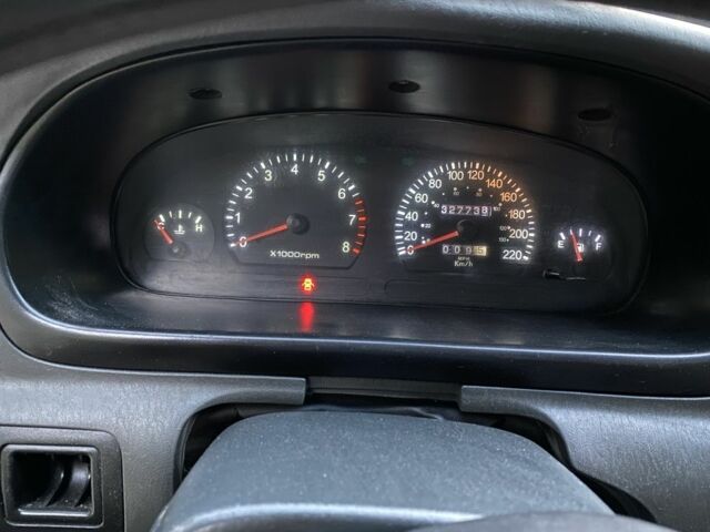 Бежевий Кіа Кларус, об'ємом двигуна 2 л та пробігом 327 тис. км за 2000 $, фото 2 на Automoto.ua