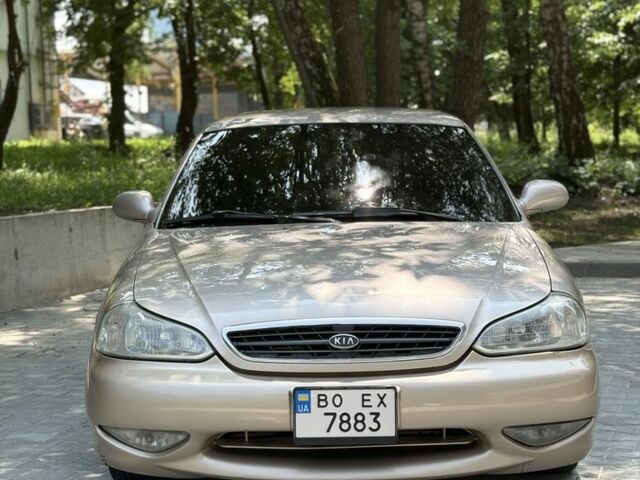 Бежевый Киа Кларус, объемом двигателя 2 л и пробегом 239 тыс. км за 2750 $, фото 1 на Automoto.ua