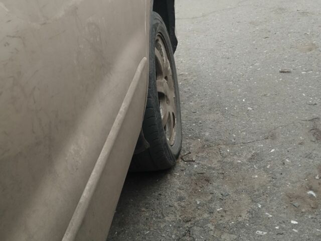 Бежевый Киа Кларус, объемом двигателя 0 л и пробегом 328 тыс. км за 1000 $, фото 4 на Automoto.ua