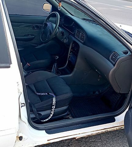 Киа Кларус, объемом двигателя 2 л и пробегом 397 тыс. км за 1200 $, фото 7 на Automoto.ua