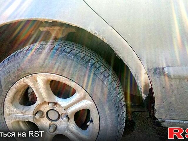 Киа Кларус, объемом двигателя 1.8 л и пробегом 211 тыс. км за 888 $, фото 5 на Automoto.ua