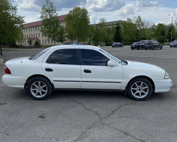 Киа Кларус, объемом двигателя 2 л и пробегом 270 тыс. км за 1499 $, фото 2 на Automoto.ua