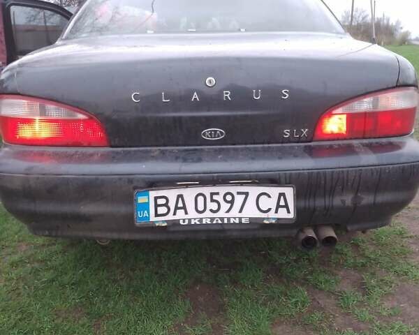 Сірий Кіа Кларус, об'ємом двигуна 2 л та пробігом 480 тис. км за 1300 $, фото 1 на Automoto.ua
