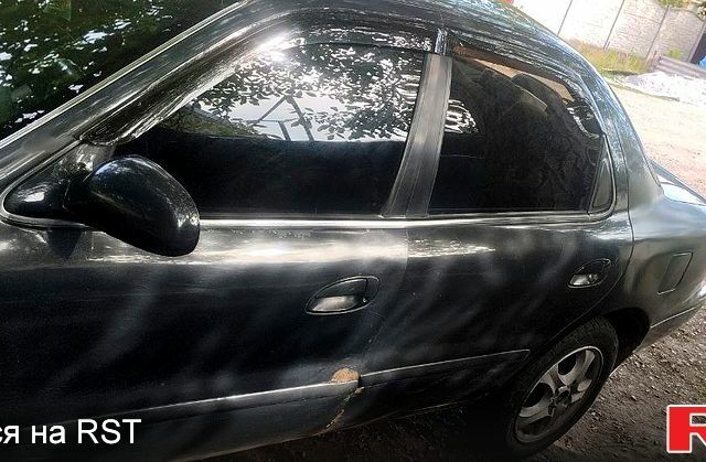 Кіа Кларус 1998 у Запоріжжя на Automoto.ua Сірий Кіа Кларус, об'ємом двигуна 2 л та пробігом 100 тис. км за 2300 $, фото 3 на Automoto.ua