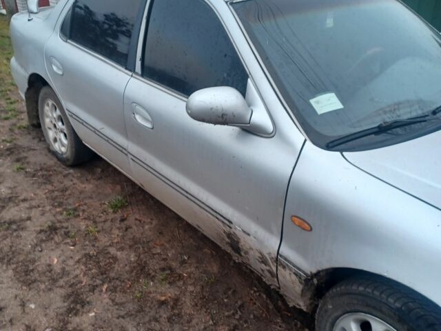 Сірий Кіа Кларус, об'ємом двигуна 1.8 л та пробігом 500 тис. км за 947 $, фото 6 на Automoto.ua