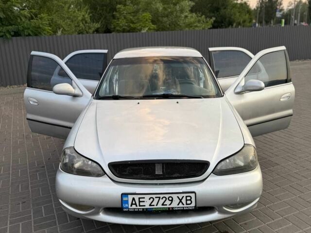 Серый Киа Кларус, объемом двигателя 2 л и пробегом 321 тыс. км за 1900 $, фото 3 на Automoto.ua