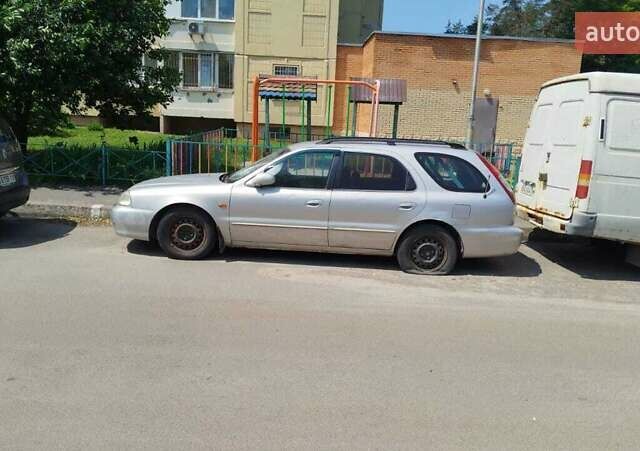 Сірий Кіа Кларус, об'ємом двигуна 2 л та пробігом 138 тис. км за 2200 $, фото 2 на Automoto.ua