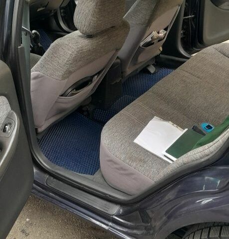 Синий Киа Кларус, объемом двигателя 2 л и пробегом 400 тыс. км за 2000 $, фото 4 на Automoto.ua