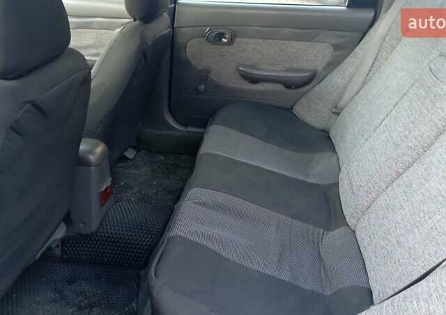 Зелений Кіа Кларус, об'ємом двигуна 1.79 л та пробігом 260 тис. км за 1450 $, фото 2 на Automoto.ua