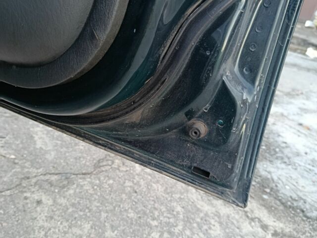 Кіа Кларус 1998 у Києві на Automoto.ua Зелений Кіа Кларус, об'ємом двигуна 1.8 л та пробігом 320 тис. км за 1350 $, фото 3 на Automoto.ua