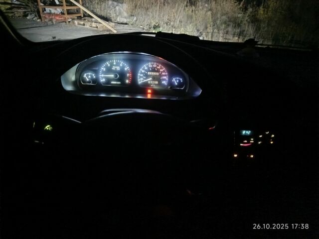 Кіа Кларус 1998 у Києві на Automoto.ua Зелений Кіа Кларус, об'ємом двигуна 1.8 л та пробігом 320 тис. км за 1350 $, фото 8 на Automoto.ua