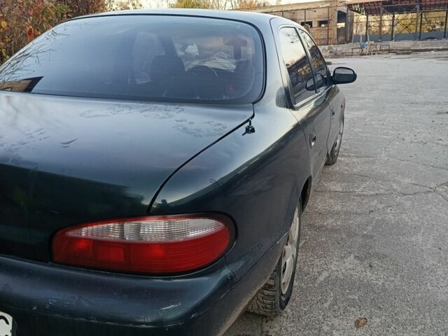 Кіа Кларус 1998 у Києві на Automoto.ua Зелений Кіа Кларус, об'ємом двигуна 1.8 л та пробігом 320 тис. км за 1350 $, фото 1 на Automoto.ua