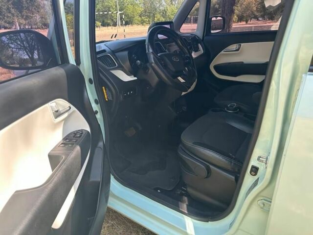 Белый Киа Другая, объемом двигателя 0 л и пробегом 90 тыс. км за 4500 $, фото 7 на Automoto.ua