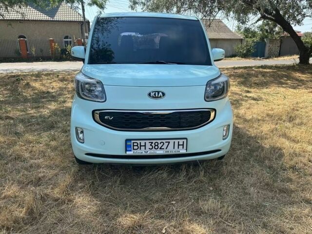 Белый Киа Другая, объемом двигателя 0 л и пробегом 90 тыс. км за 4500 $, фото 1 на Automoto.ua