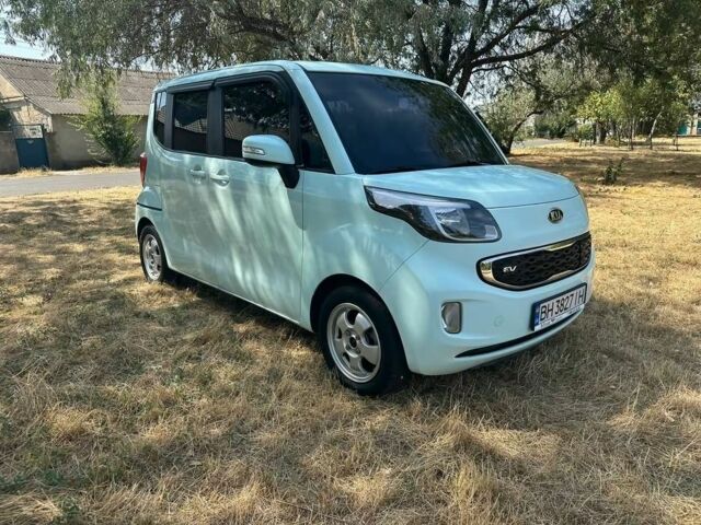 Белый Киа Другая, объемом двигателя 0 л и пробегом 90 тыс. км за 4500 $, фото 2 на Automoto.ua