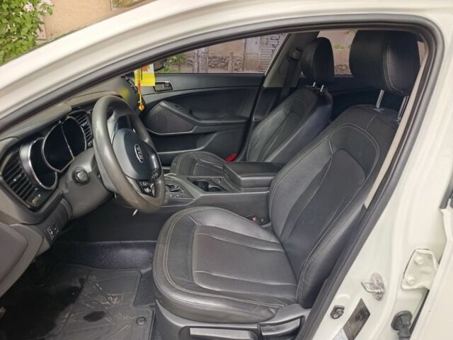 Білий Кіа Інша, об'ємом двигуна 2 л та пробігом 367 тис. км за 8000 $, фото 6 на Automoto.ua