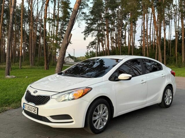Киа Другая 2013 в Житомире на Automoto.ua Белый Киа Другая, объемом двигателя 1.8 л и пробегом 230 тыс. км за 7600 $, фото 3 на Automoto.ua