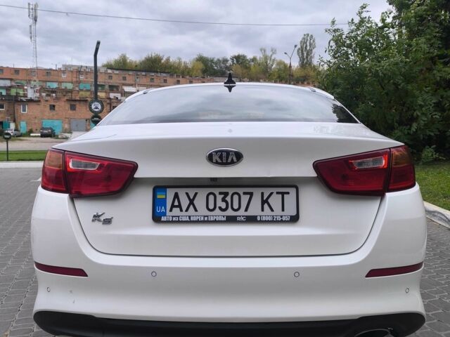 Белый Киа Другая, объемом двигателя 2 л и пробегом 255 тыс. км за 9200 $, фото 4 на Automoto.ua