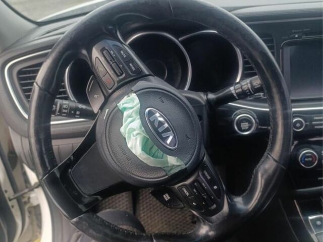 Білий Кіа Інша, об'ємом двигуна 2 л та пробігом 190 тис. км за 4724 $, фото 4 на Automoto.ua