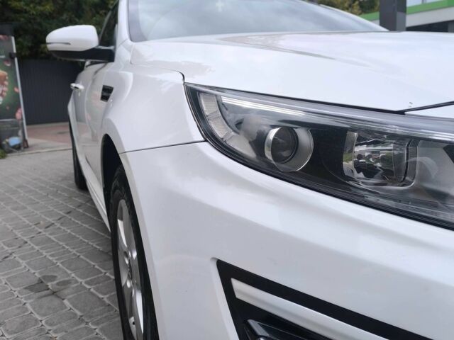 Белый Киа Другая, объемом двигателя 2 л и пробегом 255 тыс. км за 9200 $, фото 2 на Automoto.ua