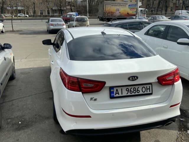 Білий Кіа Інша, об'ємом двигуна 2 л та пробігом 329 тис. км за 9000 $, фото 3 на Automoto.ua