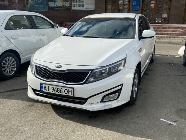 Білий Кіа Інша, об'ємом двигуна 2 л та пробігом 329 тис. км за 9000 $, фото 1 на Automoto.ua