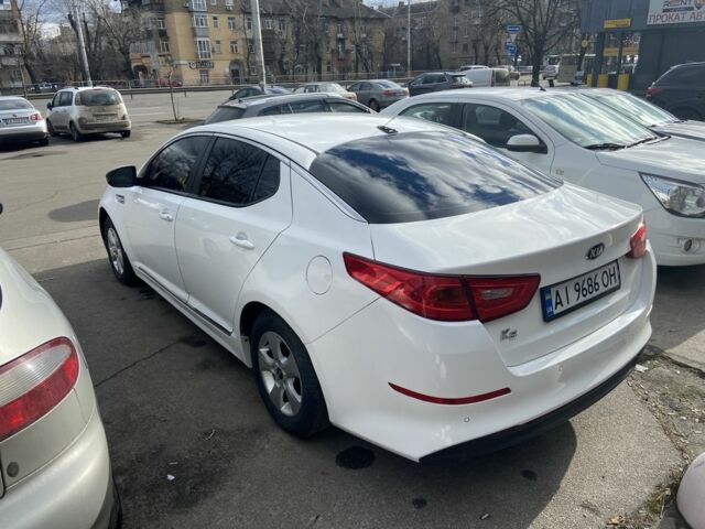 Білий Кіа Інша, об'ємом двигуна 2 л та пробігом 329 тис. км за 9000 $, фото 4 на Automoto.ua
