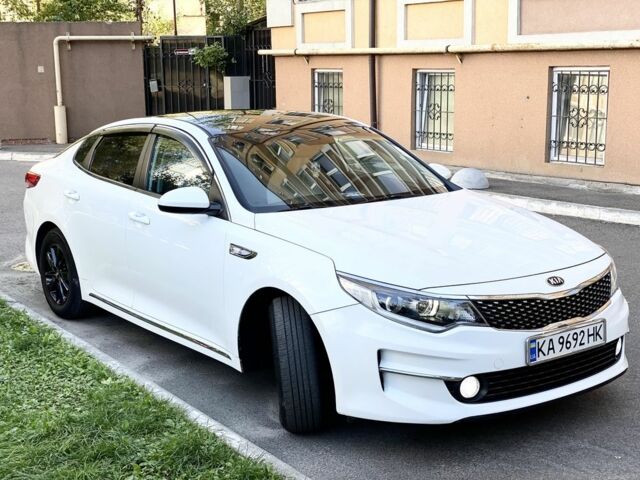 Белый Киа Другая, объемом двигателя 2 л и пробегом 235 тыс. км за 12200 $, фото 16 на Automoto.ua