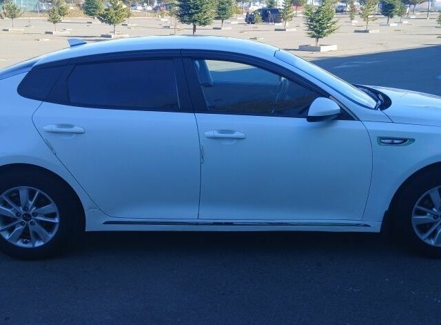 Білий Кіа Інша, об'ємом двигуна 2 л та пробігом 270 тис. км за 11000 $, фото 22 на Automoto.ua