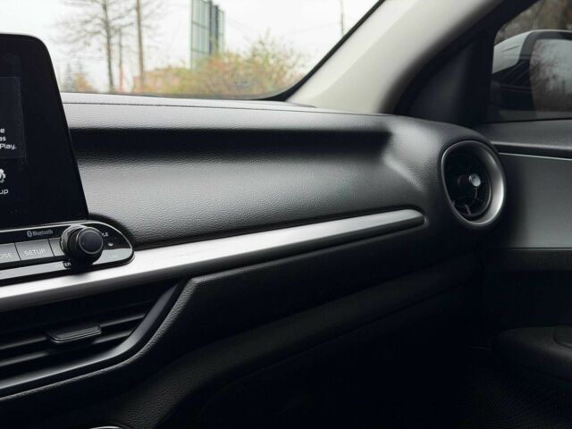 Белый Киа Другая, объемом двигателя 2 л и пробегом 128 тыс. км за 13500 $, фото 21 на Automoto.ua