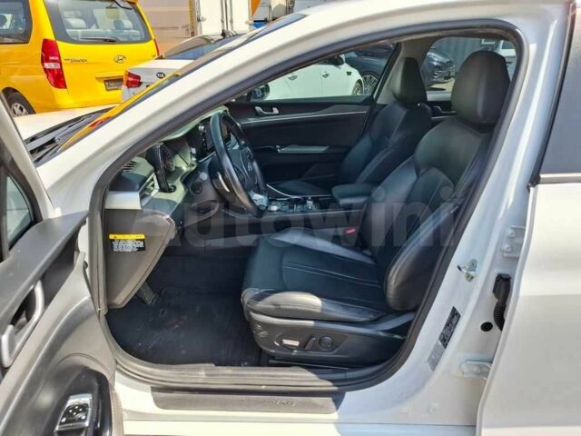 Білий Кіа Інша, об'ємом двигуна 1.6 л та пробігом 35 тис. км за 15500 $, фото 5 на Automoto.ua