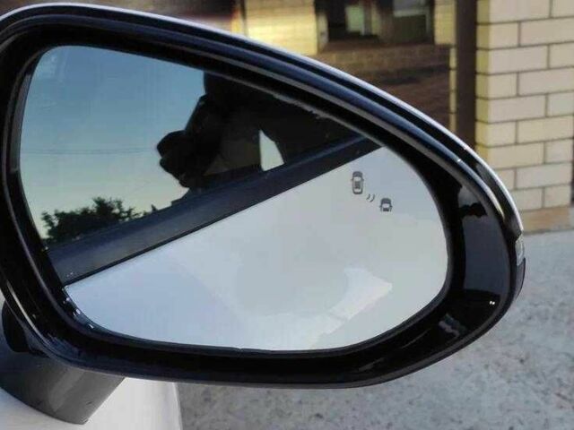 Белый Киа Другая, объемом двигателя 0 л и пробегом 48 тыс. км за 7600 $, фото 3 на Automoto.ua