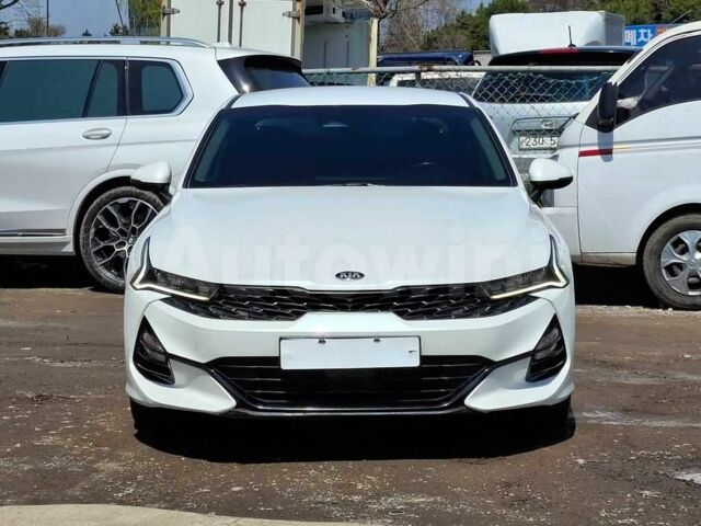 Білий Кіа Інша, об'ємом двигуна 1.6 л та пробігом 35 тис. км за 15500 $, фото 1 на Automoto.ua