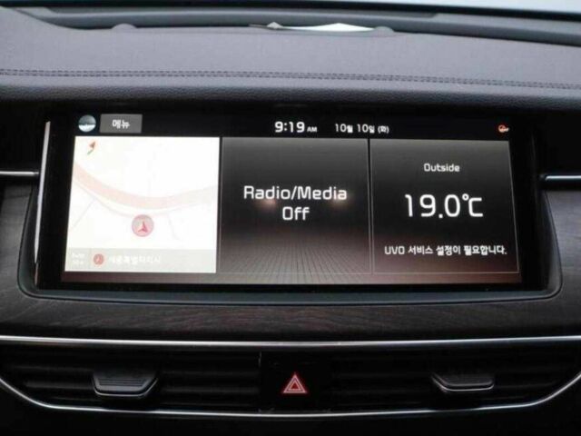 Белый Киа Другая, объемом двигателя 3 л и пробегом 54 тыс. км за 6500 $, фото 5 на Automoto.ua