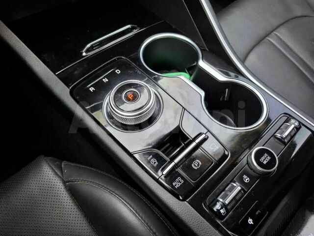 Білий Кіа Інша, об'ємом двигуна 1.6 л та пробігом 35 тис. км за 15500 $, фото 13 на Automoto.ua