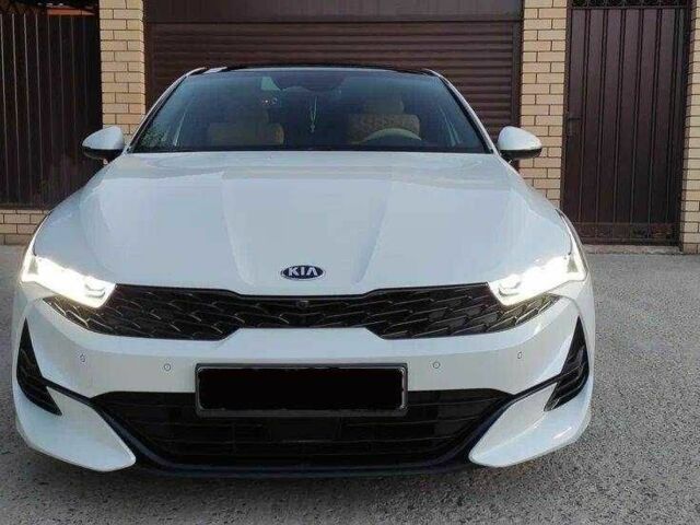 Белый Киа Другая, объемом двигателя 0 л и пробегом 48 тыс. км за 7600 $, фото 1 на Automoto.ua