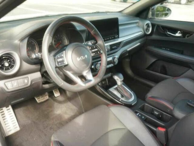 Белый Киа Другая, объемом двигателя 1.6 л и пробегом 20 тыс. км за 6400 $, фото 7 на Automoto.ua