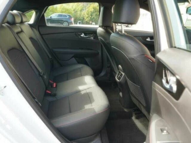 Белый Киа Другая, объемом двигателя 1.6 л и пробегом 20 тыс. км за 6400 $, фото 12 на Automoto.ua