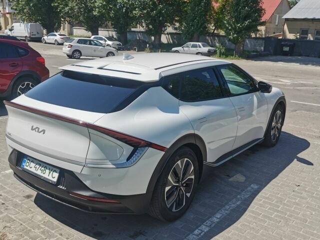 Білий Кіа Інша, об'ємом двигуна 0 л та пробігом 27 тис. км за 25200 $, фото 2 на Automoto.ua