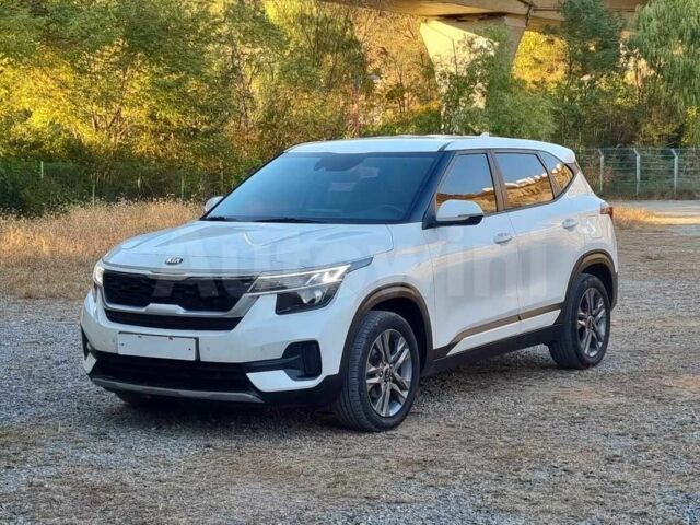 Белый Киа Другая, объемом двигателя 1.6 л и пробегом 50 тыс. км за 13700 $, фото 2 на Automoto.ua