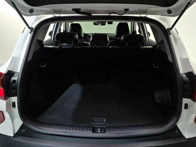 Белый Киа Другая, объемом двигателя 1.6 л и пробегом 132 тыс. км за 17952 $, фото 12 на Automoto.ua