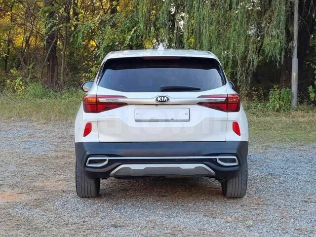 Белый Киа Другая, объемом двигателя 1.6 л и пробегом 50 тыс. км за 13700 $, фото 6 на Automoto.ua